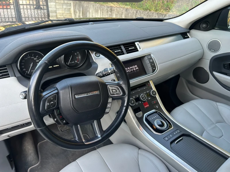 Land Rover Range Rover Evoque 2.0T SI4 Panorama , снимка 9 - Автомобили и джипове - 53183539