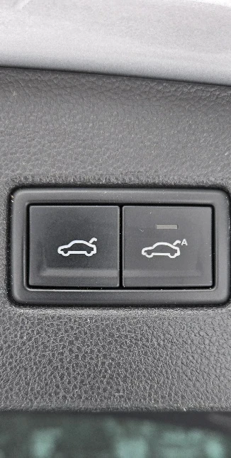 VW Tiguan 2.0 TDI HIGHLINE 4 MOTION, снимка 10 - Автомобили и джипове - 53611498