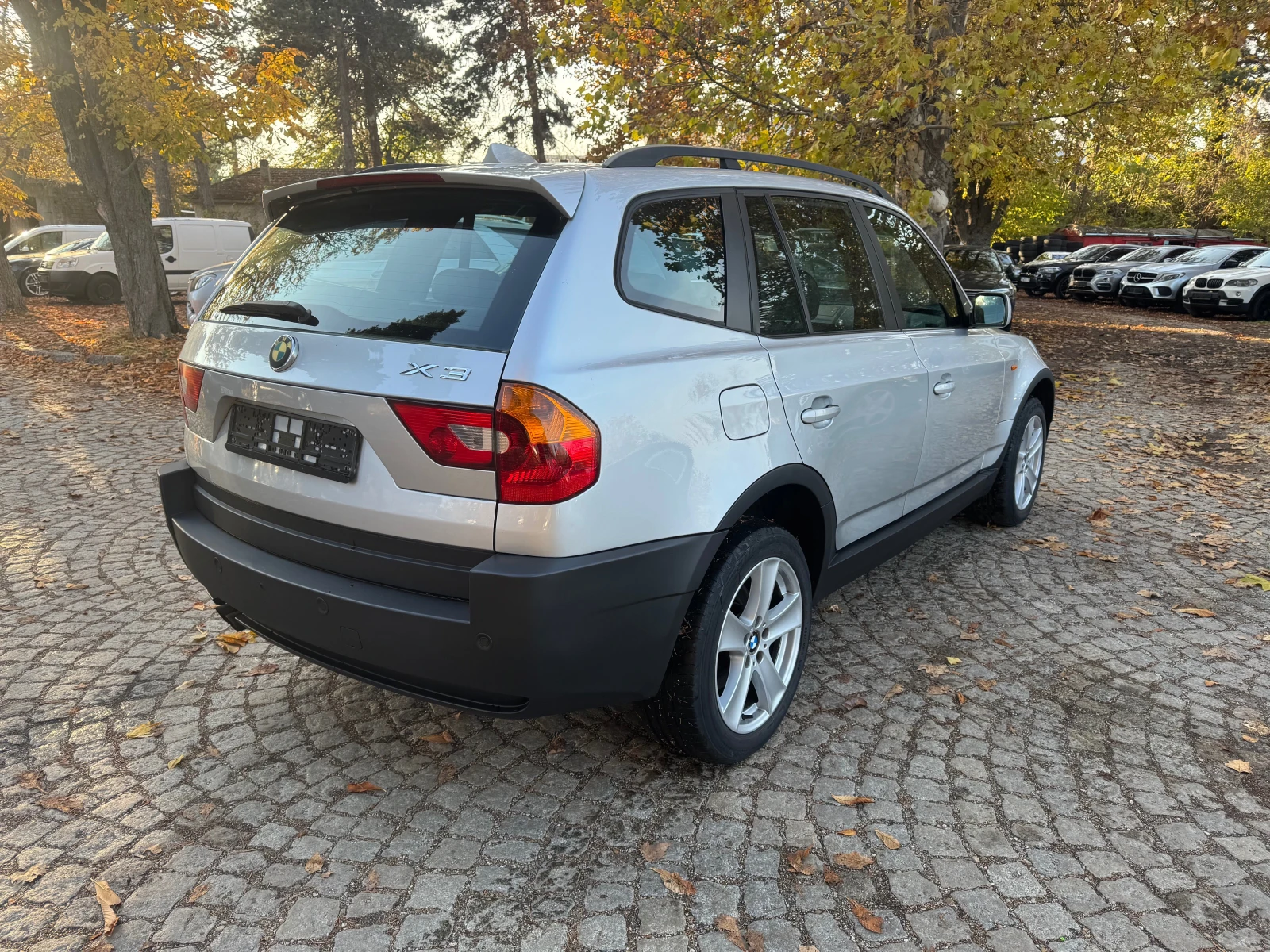 BMW X3 3.0-БЕНЗИН-4х4 - изображение 5