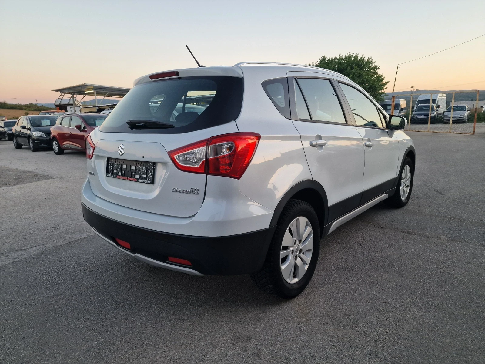 Suzuki SX4 S-Cross 1.6DDiS 4x4 - изображение 6