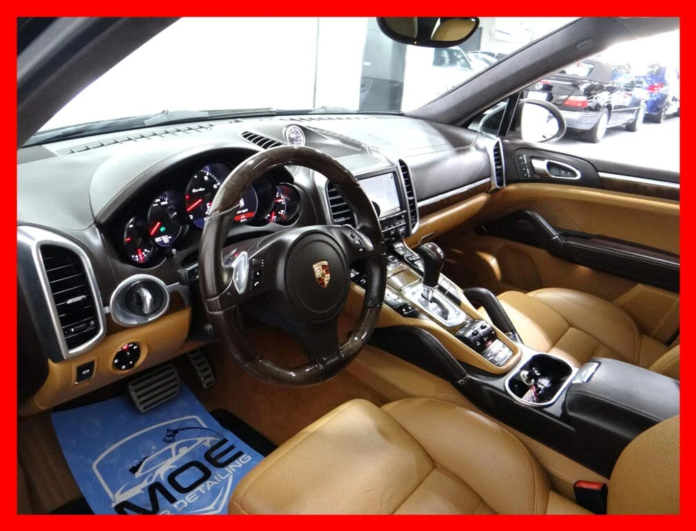 Porsche Cayenne Turbo * AWD * AвтоКредит* (ЦЕНА ДО БГ) - изображение 9