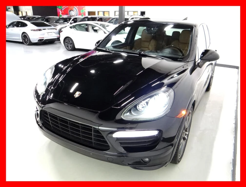 Porsche Cayenne Turbo * AWD * AвтоКредит* (ЦЕНА ДО БГ) - изображение 3