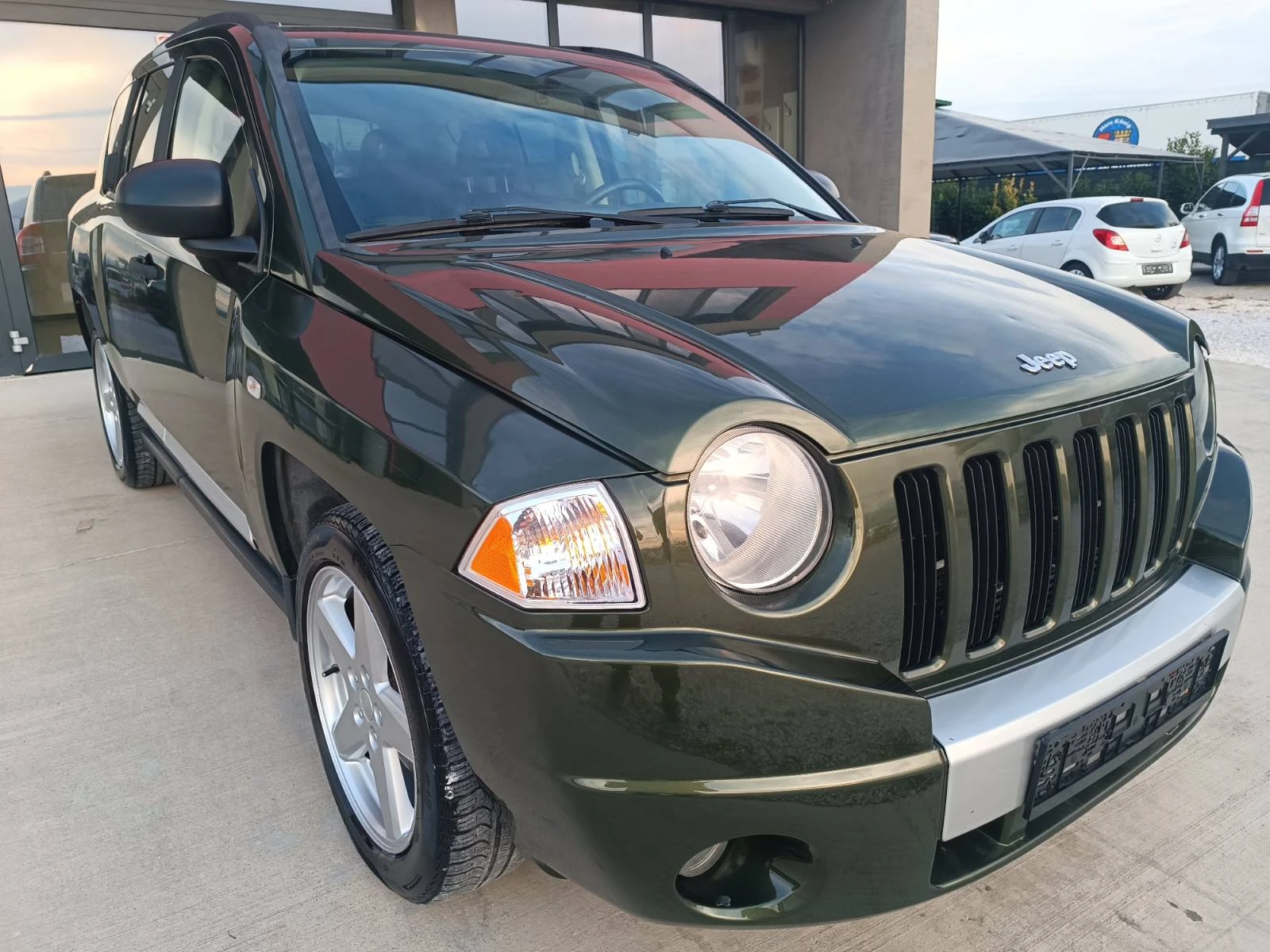 Jeep Compass 2.0 TDI 4X4 TOP | Mobile.bg — изображение 3