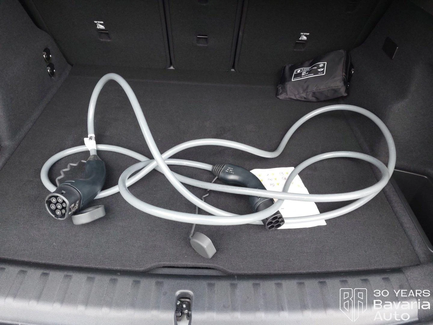 BMW iX1 30 xDrive M Sport Paket  | Mobile.bg   13