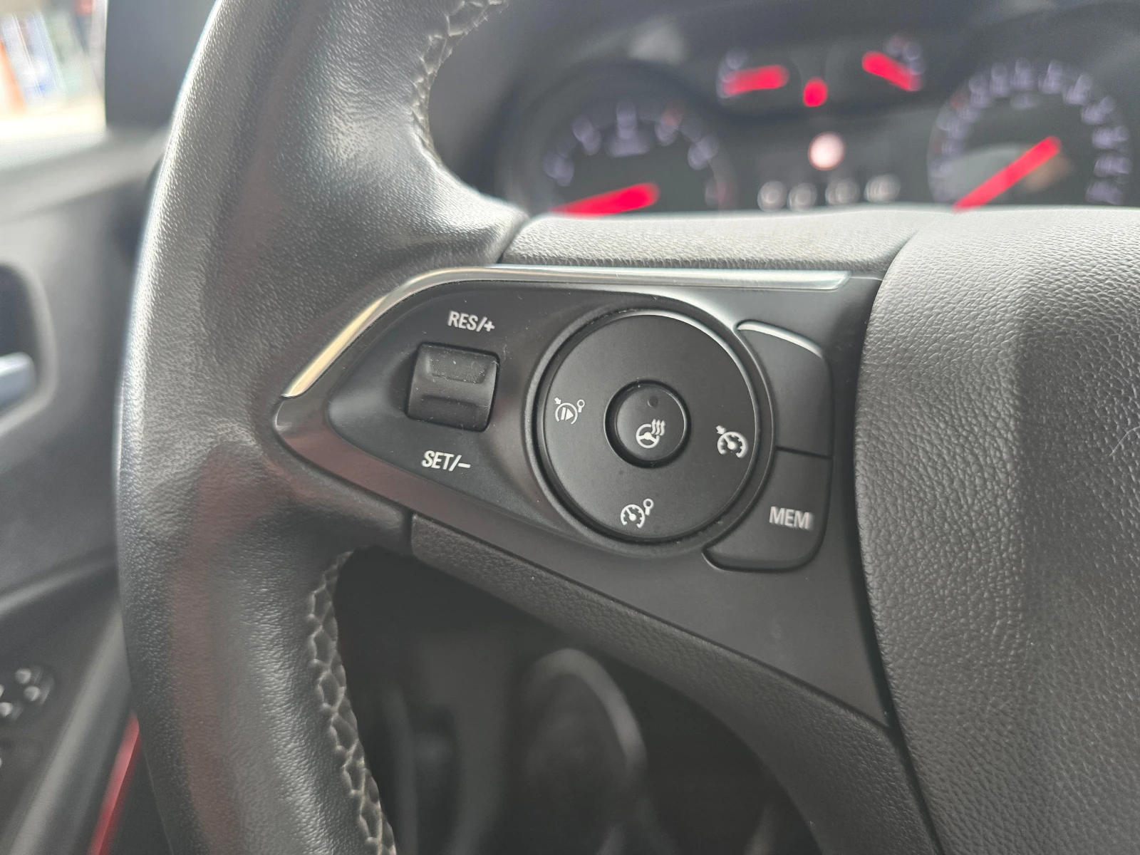 Opel Crossland X 2       2022    | Mobile.bg   14