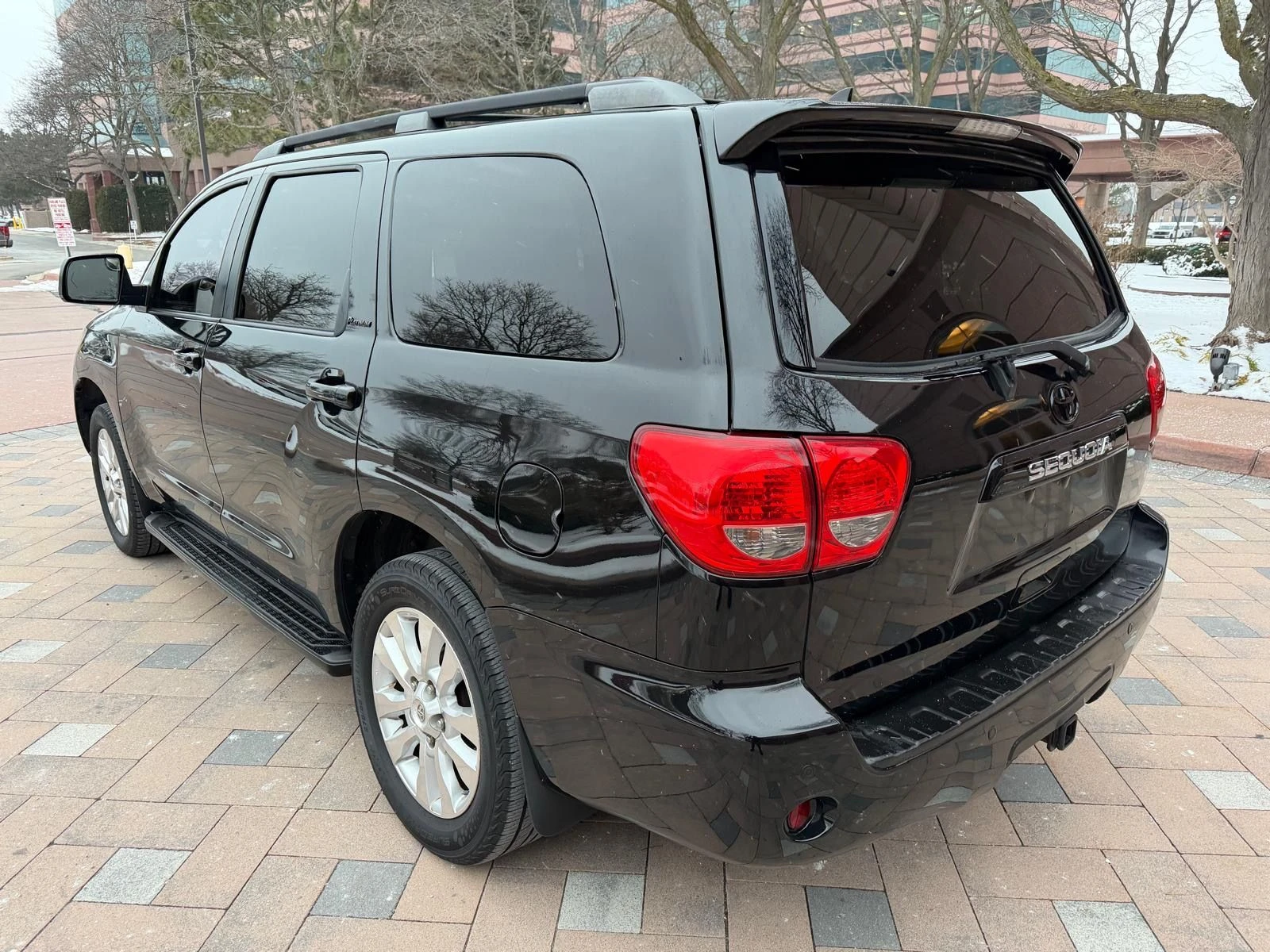 Toyota Sequoia Platinum - изображение 4