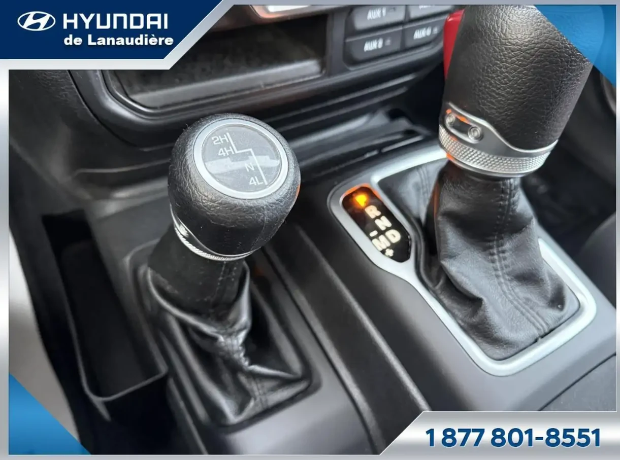 Jeep Wrangler 2021 Jeep Wrangler Unlimited Willys, снимка 8 - Автомобили и джипове - 53725920