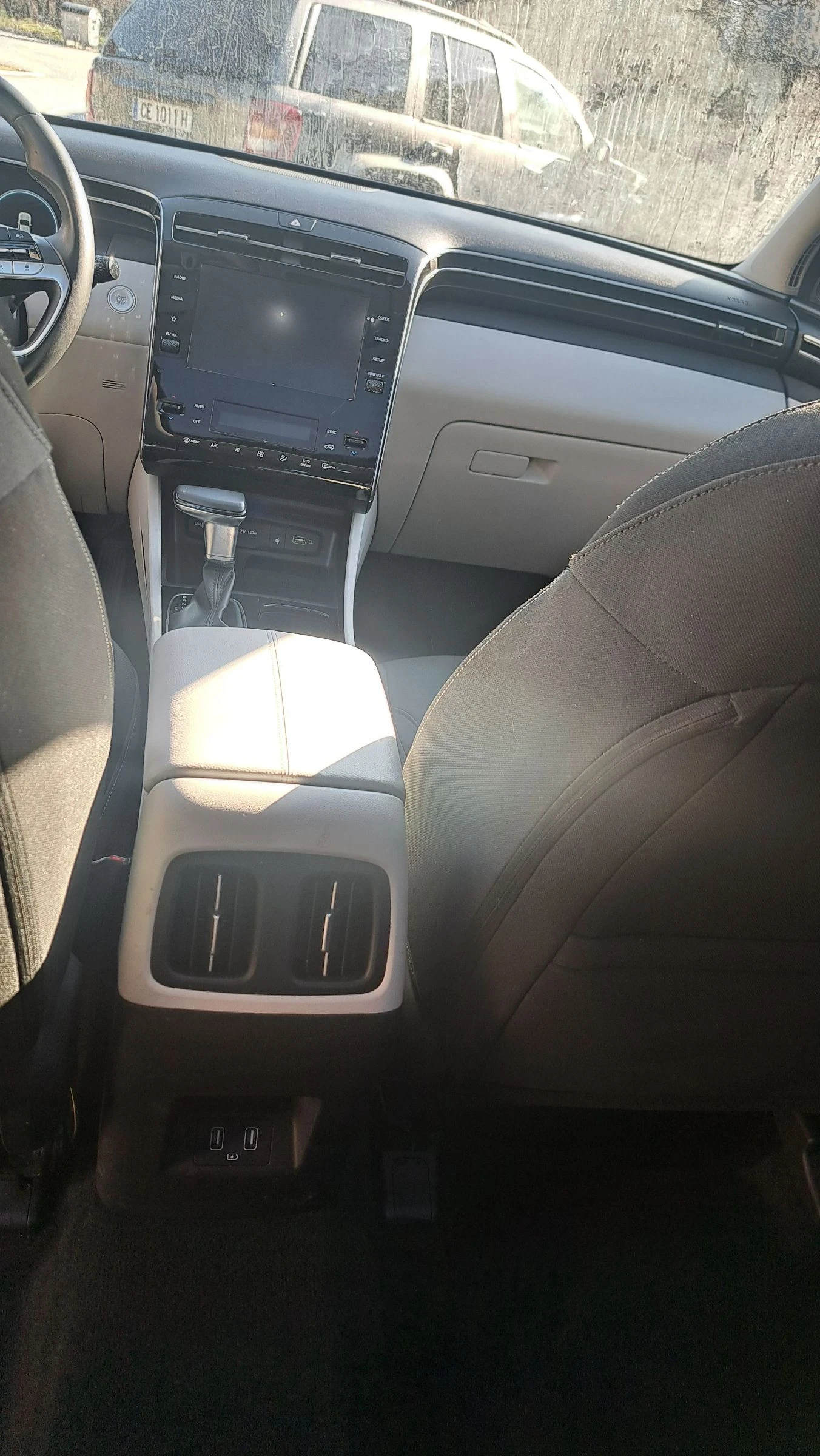 Hyundai Tucson 2.5il - изображение 8