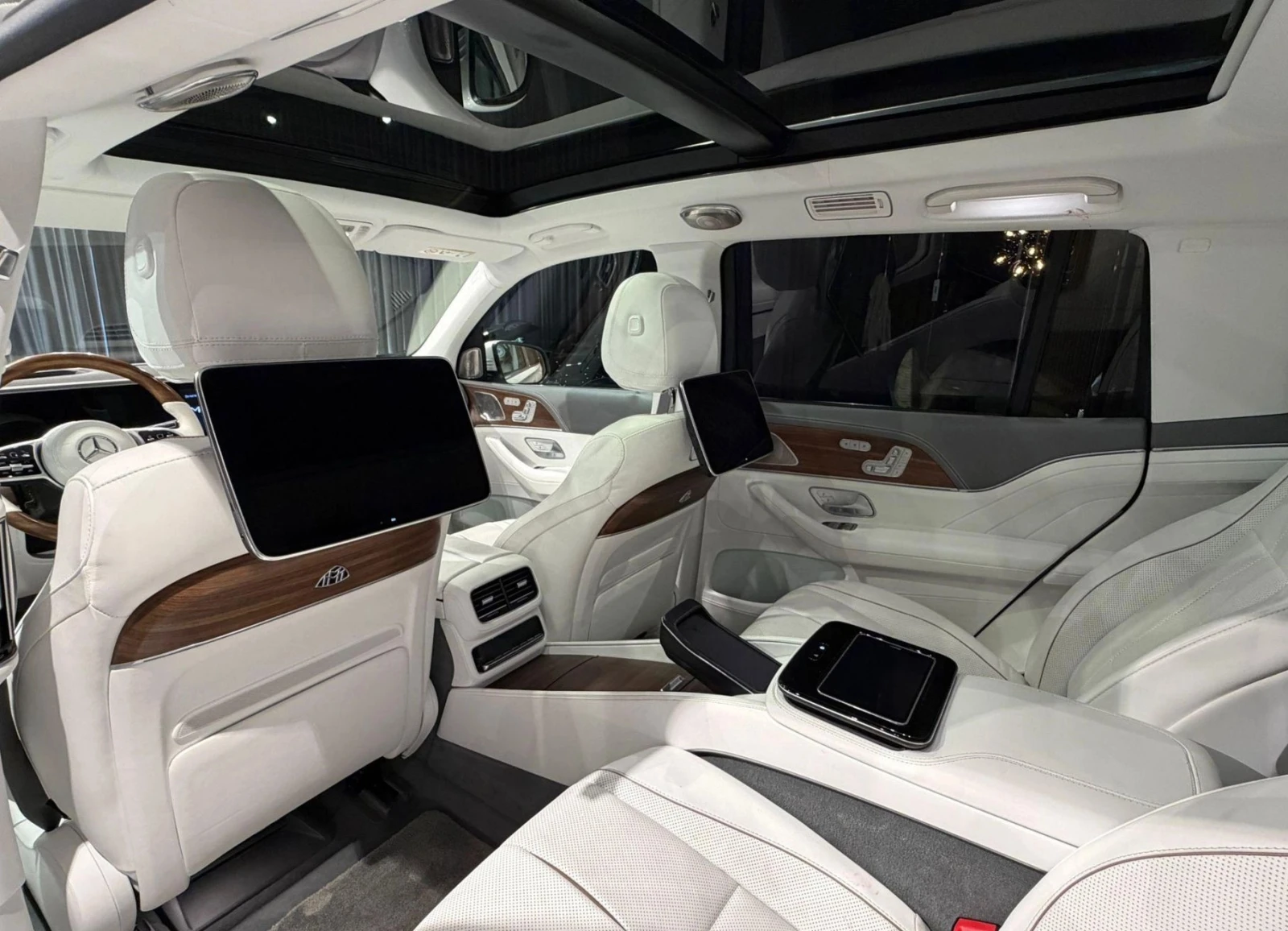 Mercedes-Benz GLS Maybach  V8 EQ Boost 4MATIC, снимка 11 - Автомобили и джипове - 53907665