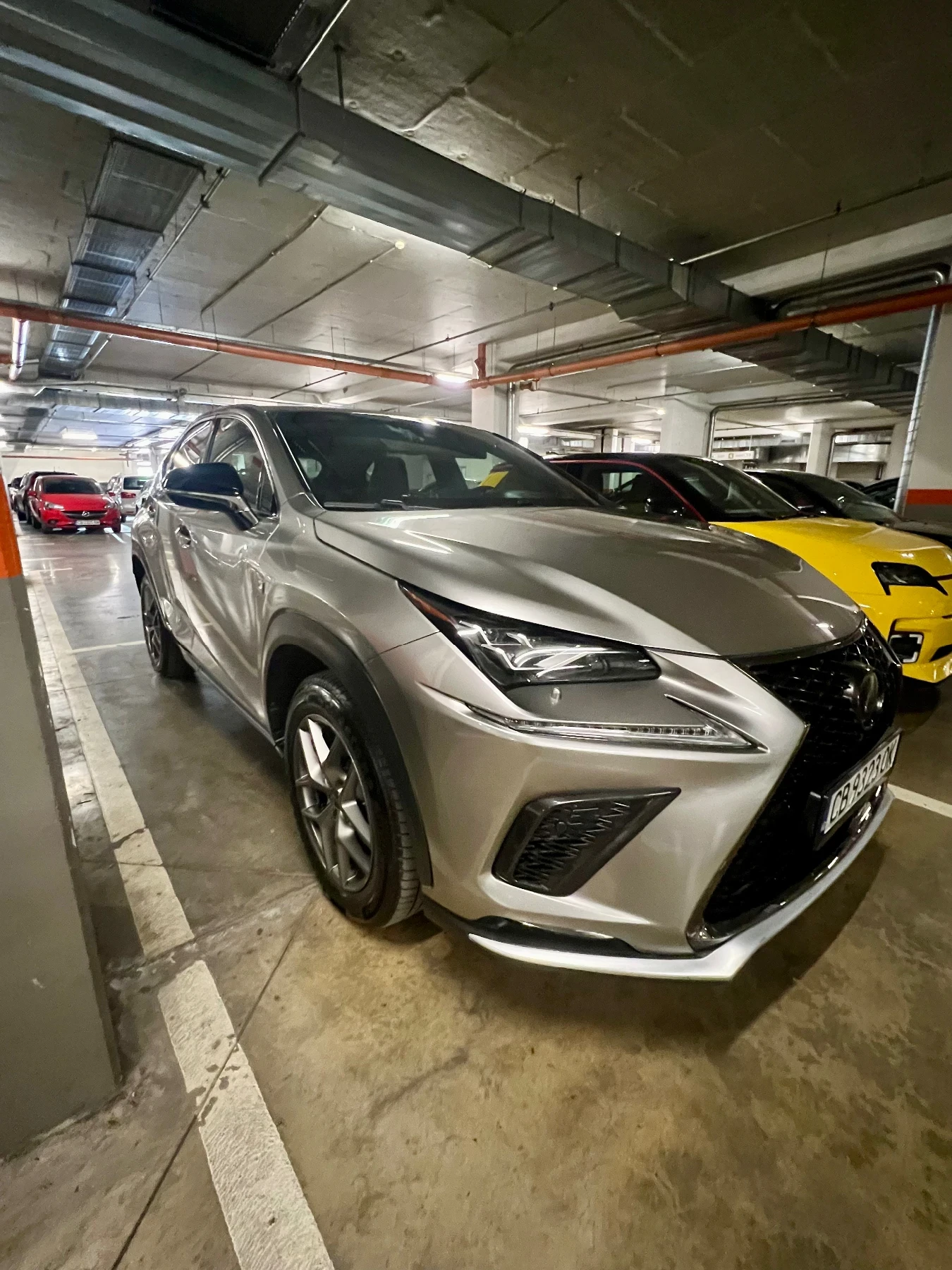 Lexus NX 300h F Sport / Facelift / Led / Mark Levinson / 4x4, снимка 14 - Автомобили и джипове - 56165996