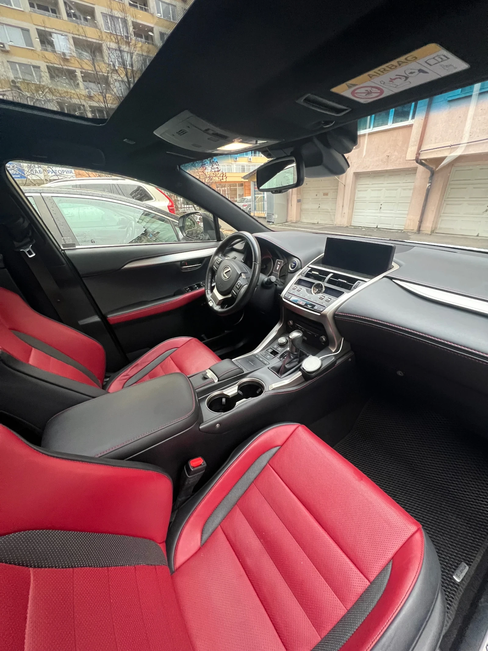 Lexus NX 300h F Sport / Facelift / Tripple beam / Mark Levinson, снимка 8 - Автомобили и джипове - 54058362