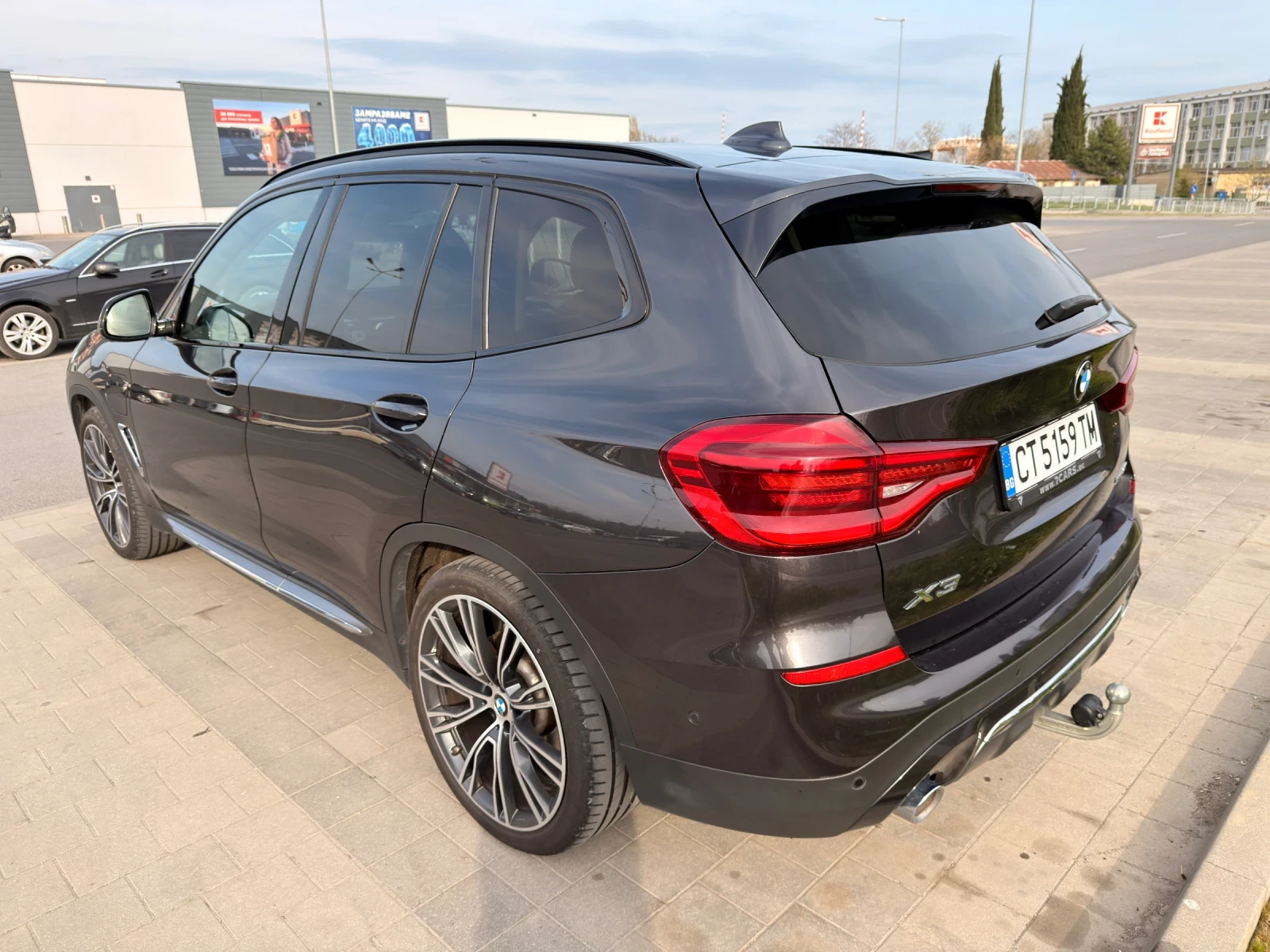 BMW X3 xDrive30e/Innovation/HUD/Пано/360/21wheel, снимка 4 - Автомобили и джипове - 54207800