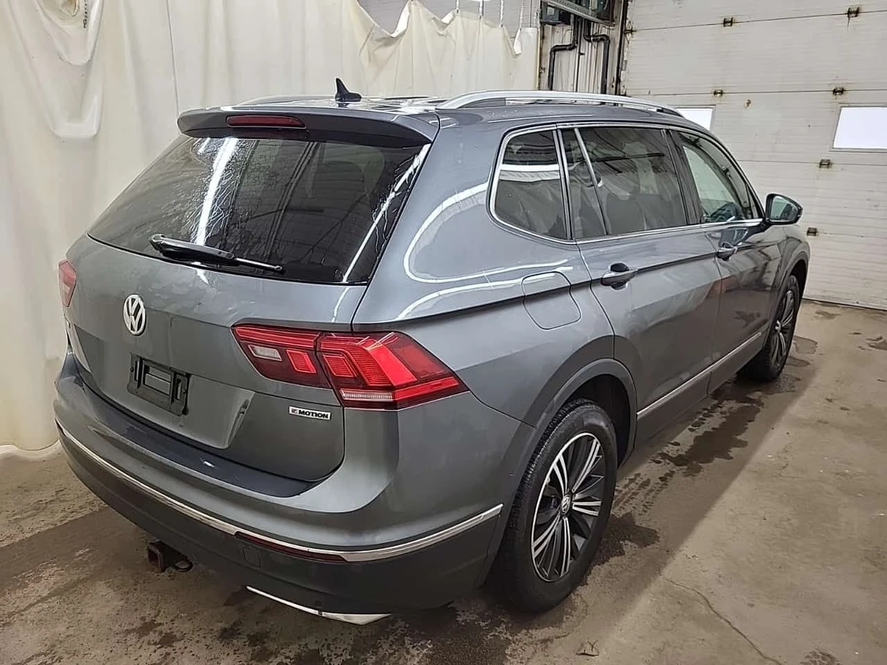 VW Tiguan * HIGHLINE * CARFAX * ���� �� �� | Mobile.bg � ����������� 3