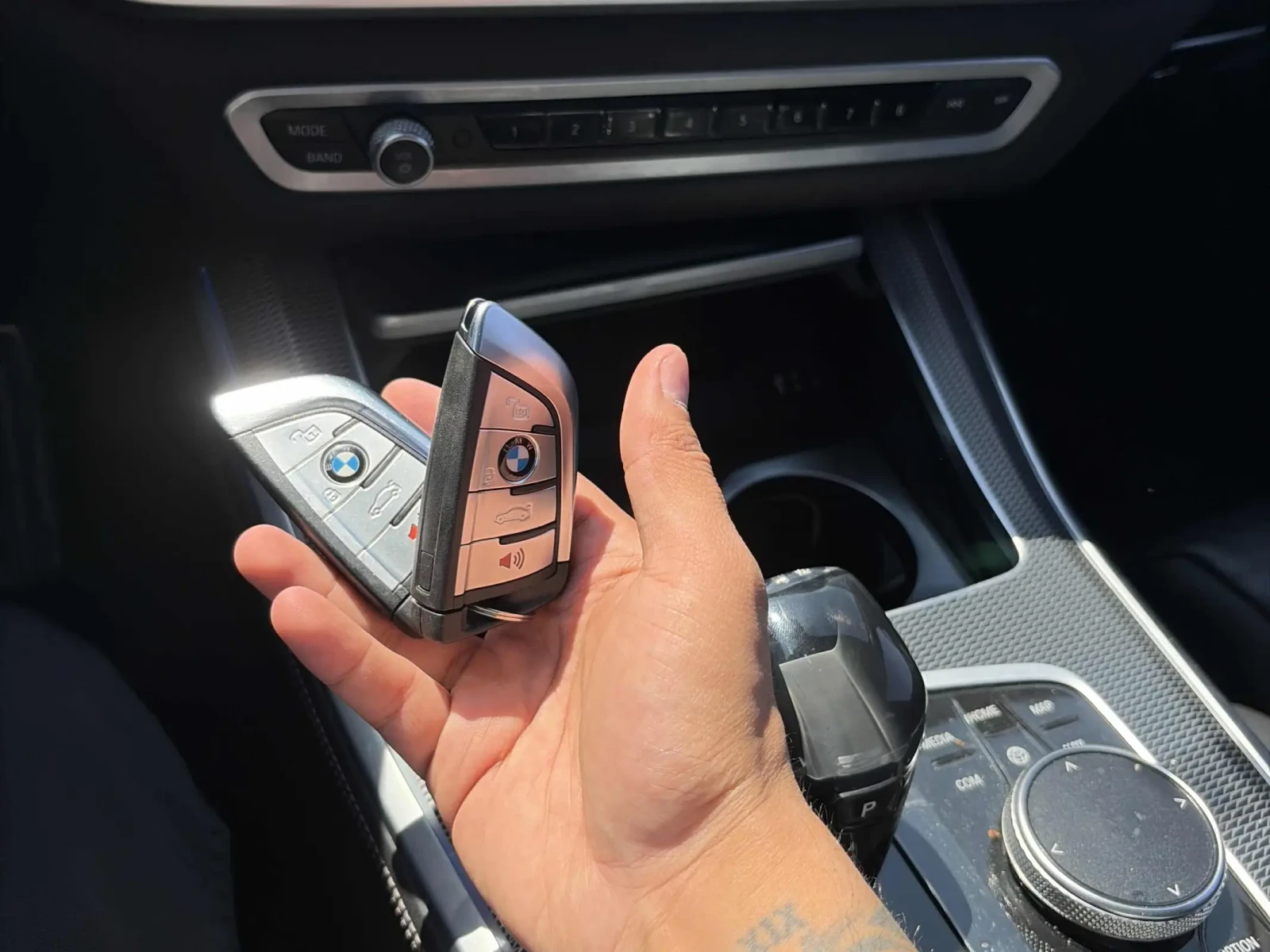 BMW X5 xDrive40i, снимка 14 - Автомобили и джипове - 54313507