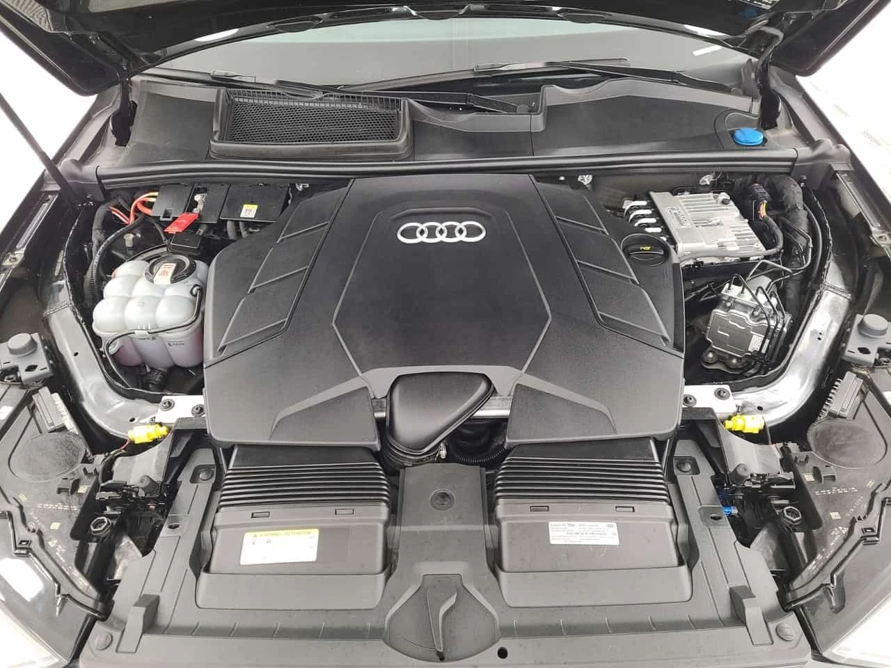 Audi Q7 PROGRESSIV| 360 КАМЕРИ| PANORAMA| ОБДУХВАНЕ| , снимка 9 - Автомобили и джипове - 54366025