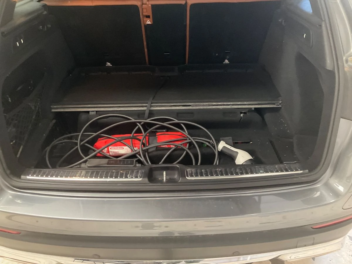 Mercedes-Benz GLC 350  350e 4Matic Executive, снимка 8 - Автомобили и джипове - 54449050