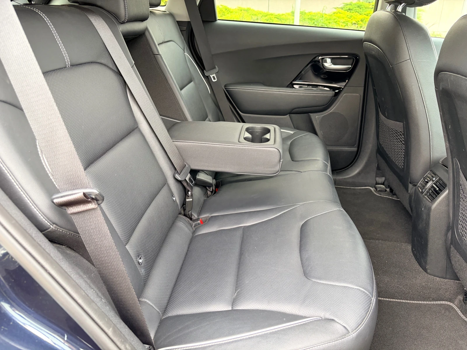 Kia Niro 100% SOH FACELIFT!!!64kw 204kc PREMIUM!!! , снимка 12 - Автомобили и джипове - 54455331