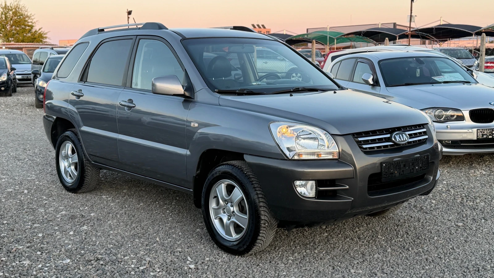 Kia Sportage 2.0i * 4WD * GAZ , снимка 3 - Автомобили и джипове - 54569337