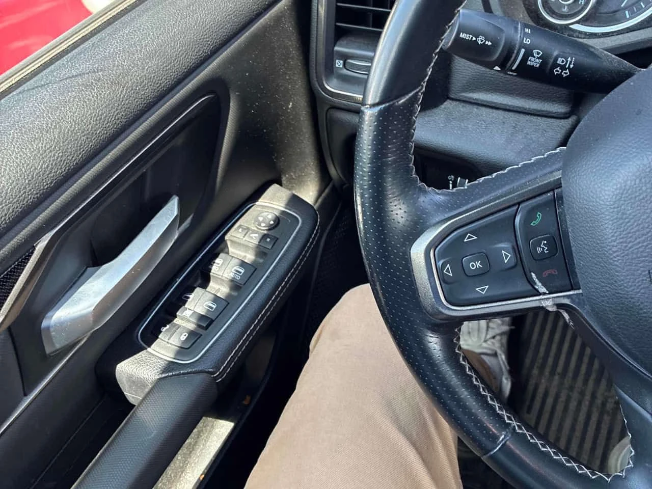 Dodge RAM 1500 * Sport * CARFAX * БЕЗ ПЪРВОНАЧАЛНА ВНОСКА, снимка 15 - Автомобили и джипове - 54666334
