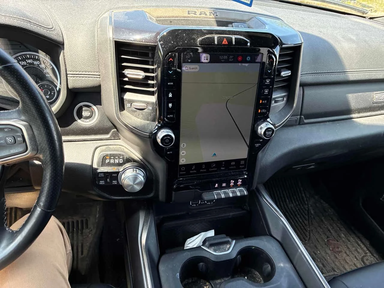 Dodge RAM 1500 * Sport * CARFAX * БЕЗ ПЪРВОНАЧАЛНА ВНОСКА, снимка 9 - Автомобили и джипове - 54666334