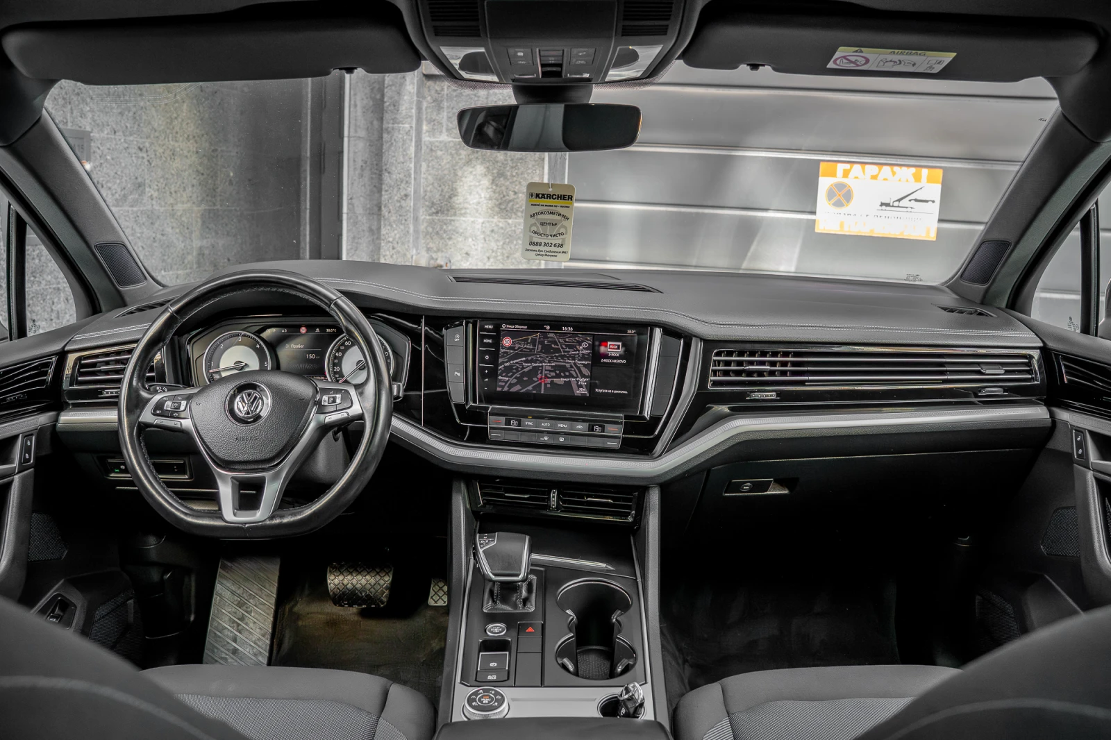 VW Touareg, снимка 11 - Автомобили и джипове - 55164706