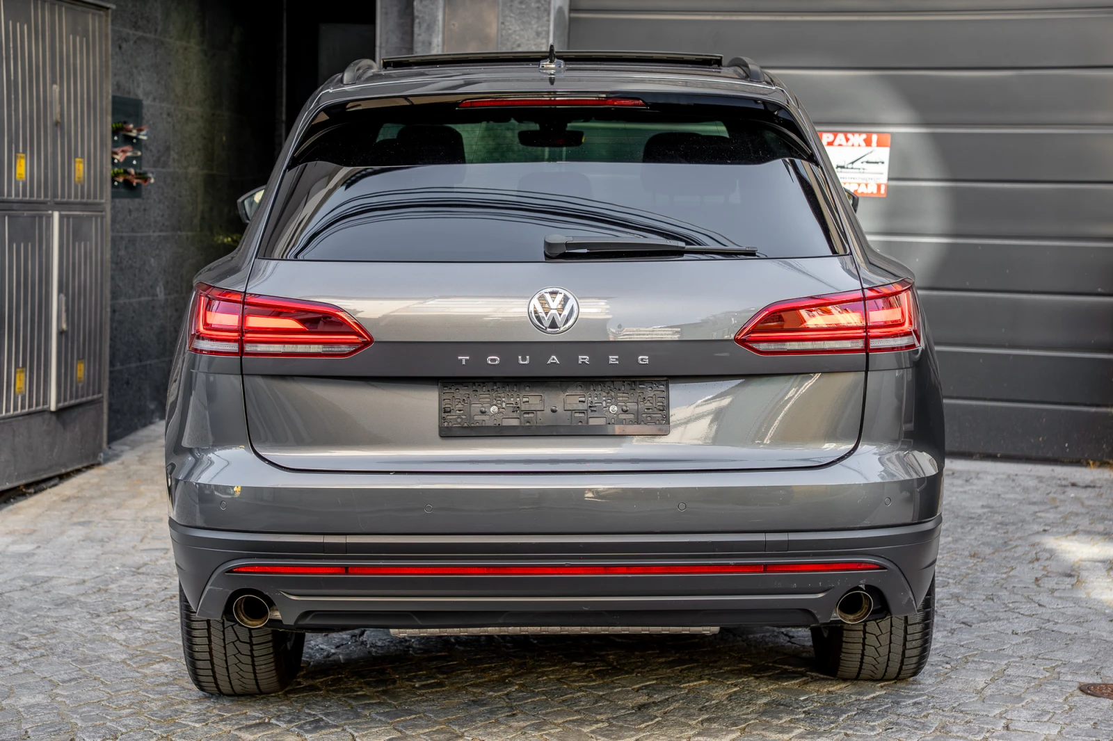 VW Touareg, снимка 8 - Автомобили и джипове - 55164706