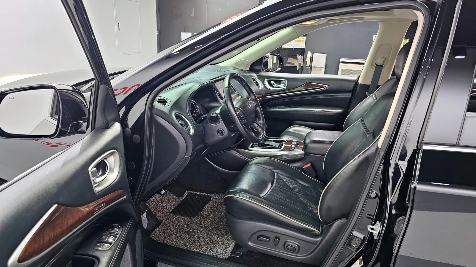 Infiniti QX60 3.5 AWD LineAssist/ Cam360/Подгрев , снимка 5 - Автомобили и джипове - 55201791