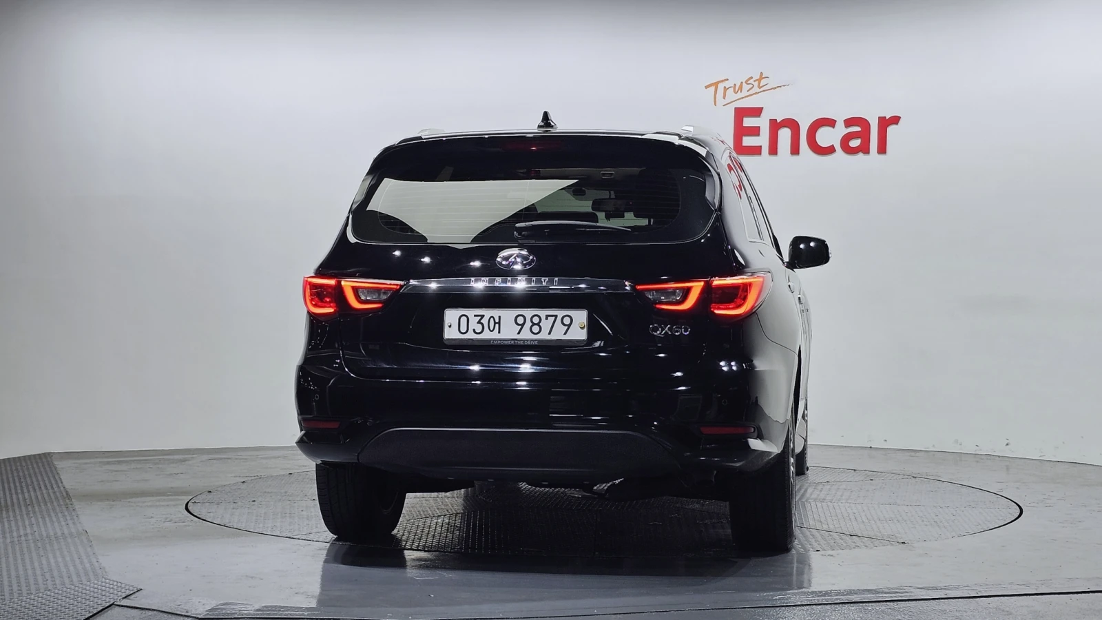 Infiniti QX60 3.5 AWD LineAssist/ Cam360/Подгрев , снимка 3 - Автомобили и джипове - 55201791