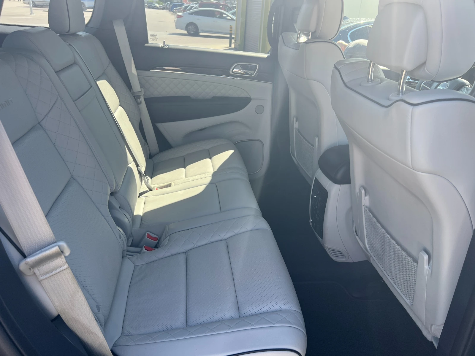 Jeep Grand cherokee 5.7 v8 SUMMIT , снимка 8 - Автомобили и джипове - 55590169