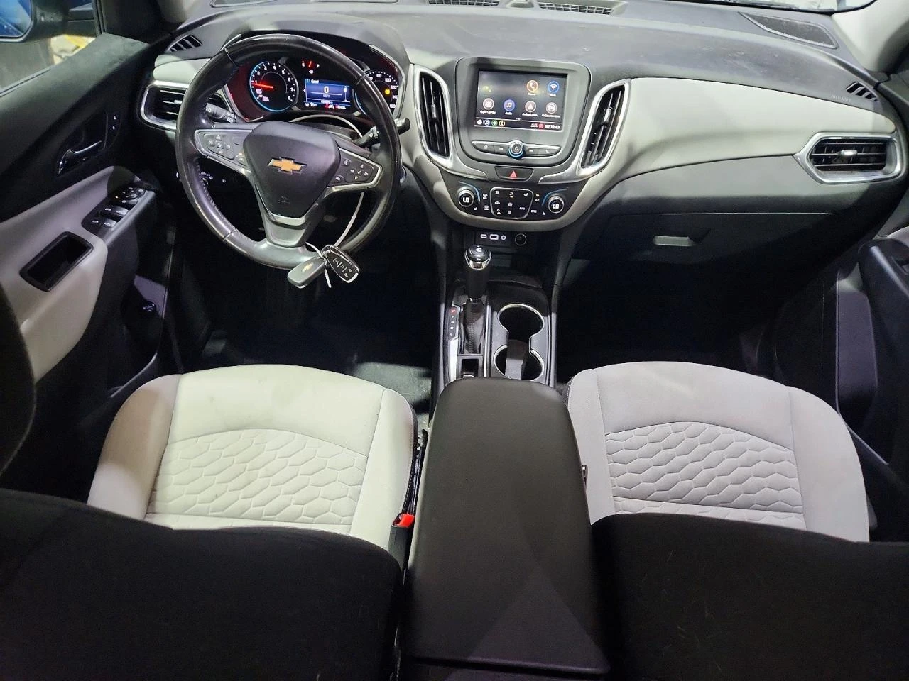 Chevrolet Equinox 1.5l Lt, снимка 8 - Автомобили и джипове - 56075213