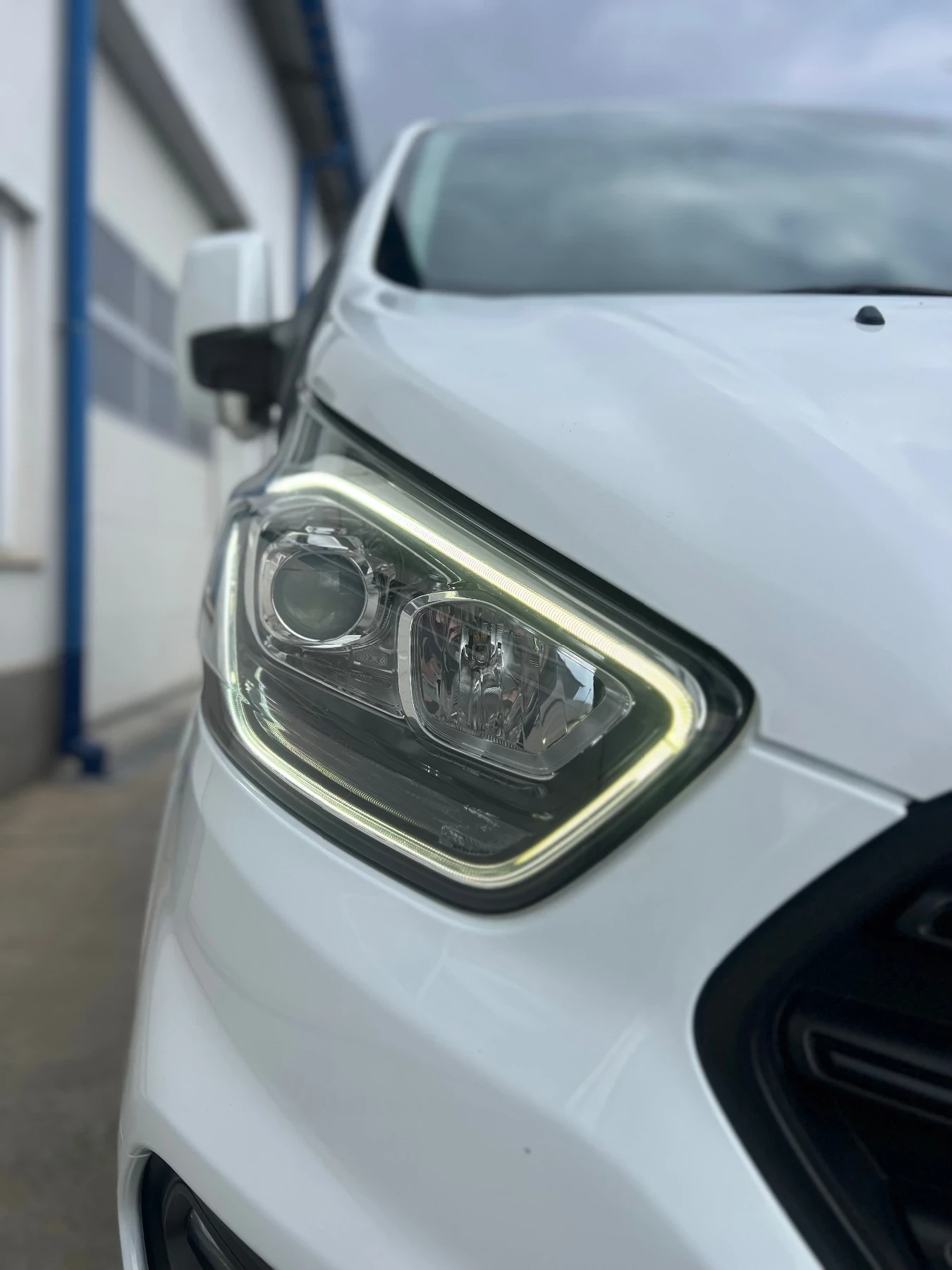 Ford Transit Custom 2019г. / Климатроник / * 150 000* км!, снимка 4 - Бусове и автобуси - 53976178