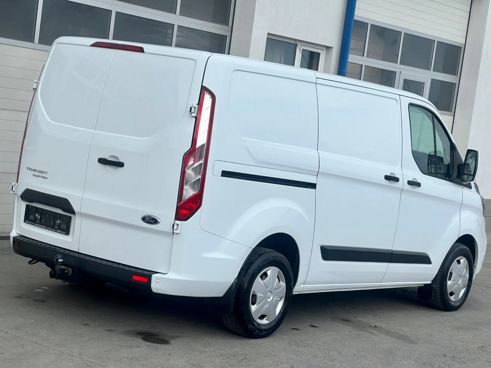 Ford Transit Custom 2019г. / Климатроник / * 150 000* км!, снимка 7 - Бусове и автобуси - 53976178