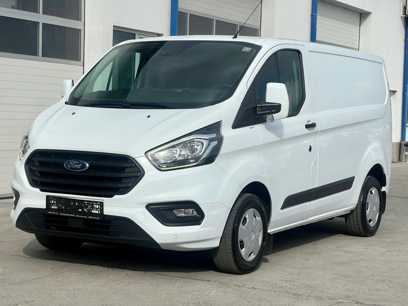 Ford Transit Custom 2019г. / Климатроник / * 150 000* км!, снимка 3 - Бусове и автобуси - 53976178