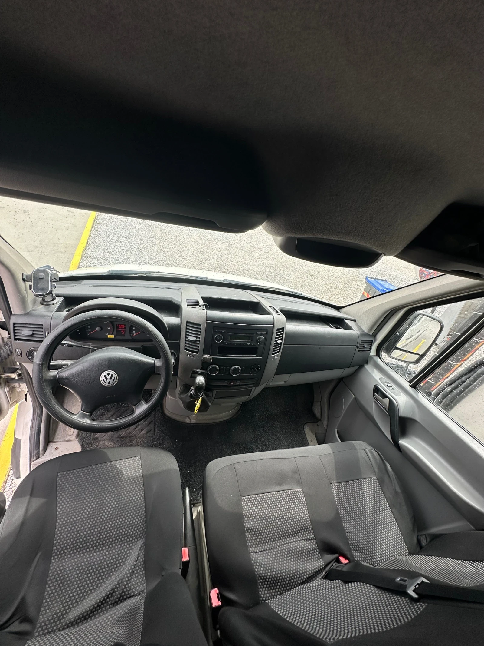 VW Crafter, снимка 5 - Бусове и автобуси - 54416168