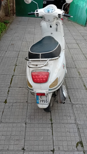 Vespa 50 4t, снимка 4 - Мотоциклети и мототехника - 45037486