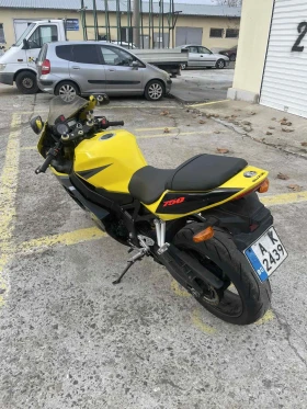 Suzuki Gsxr 750 K4-5, снимка 3