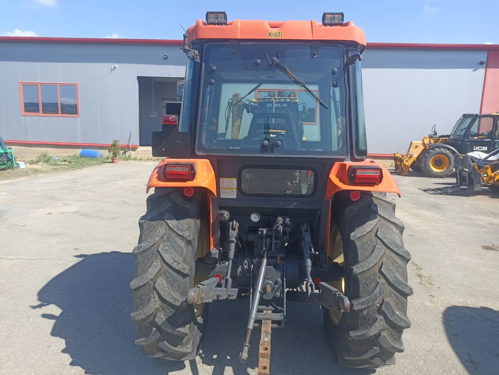 Трактор Kioti DK 551, снимка 5 - Селскостопанска техника - 55274788