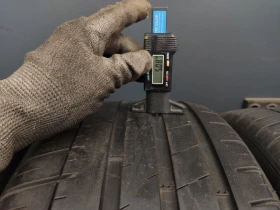 Гуми Летни 235/40R18, снимка 7