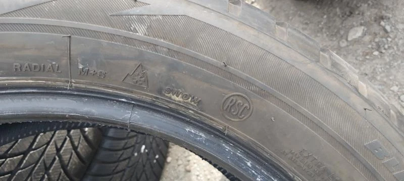 Гуми Зимни 245/50R19, снимка 7 - Гуми и джанти - 30918747