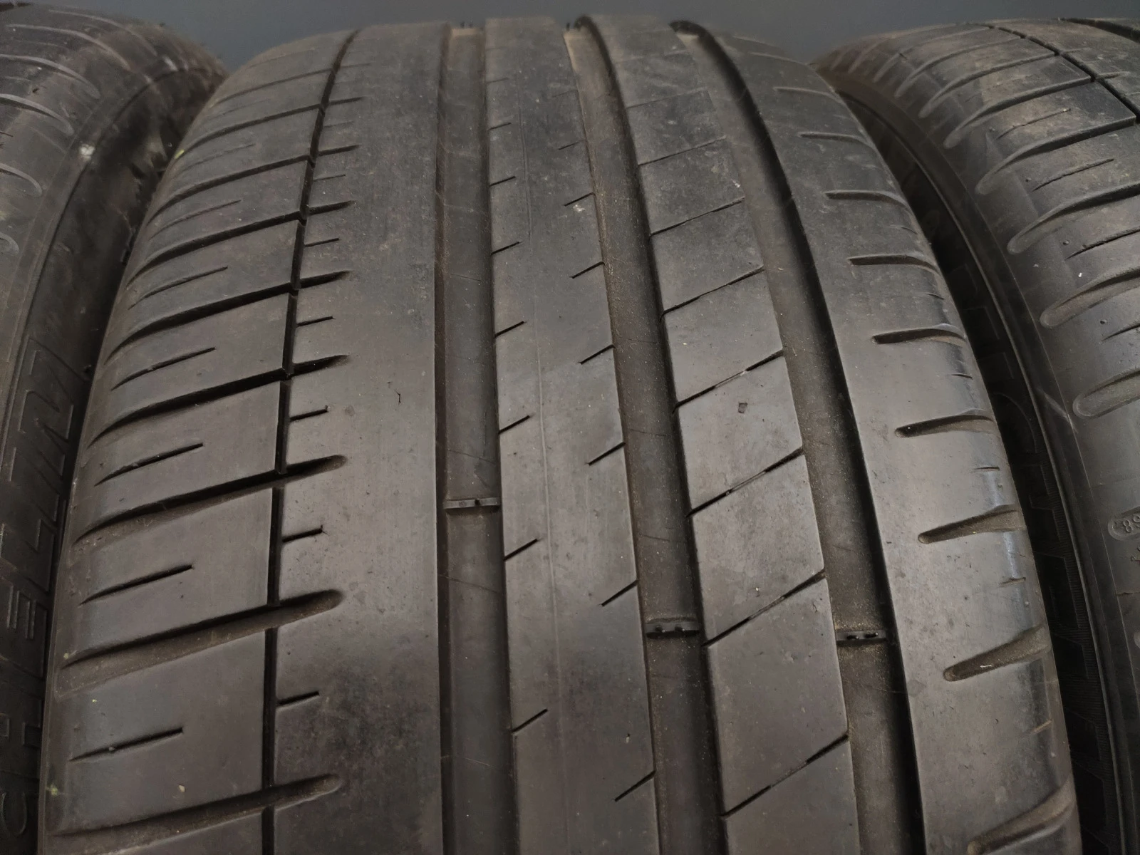  235/40R18 | Mobile.bg   2