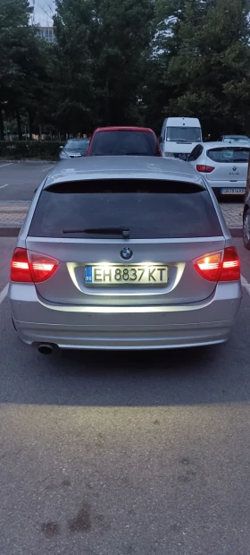 BMW 320, снимка 16