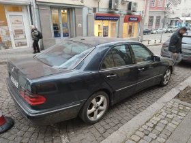 Mercedes-Benz E 270, снимка 3