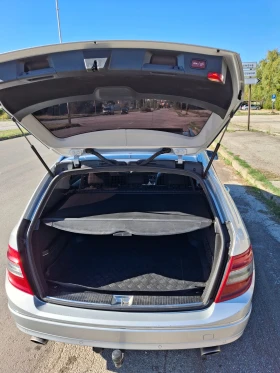 Mercedes-Benz C 350 Harman kardon, подгр, надуване., снимка 15