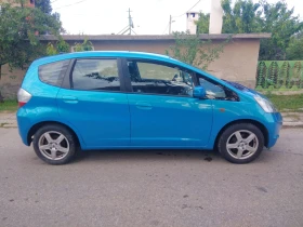 Honda Jazz 1.2 V-TEC само 130 000 км, снимка 2