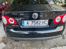 VW Jetta 2.0 TDI HIGHLINE 136 PS AZV | Mobile.bg    7