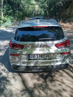 Hyundai I30 1.6CRDI  | Mobile.bg    10