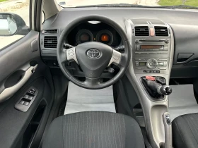 Toyota Auris, снимка 7