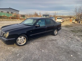 Mercedes-Benz E 250, снимка 3