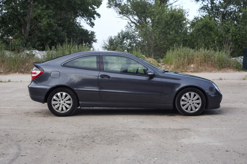 Mercedes-Benz C 220 Sportcoupe , снимка 7 - Автомобили и джипове - 47223399