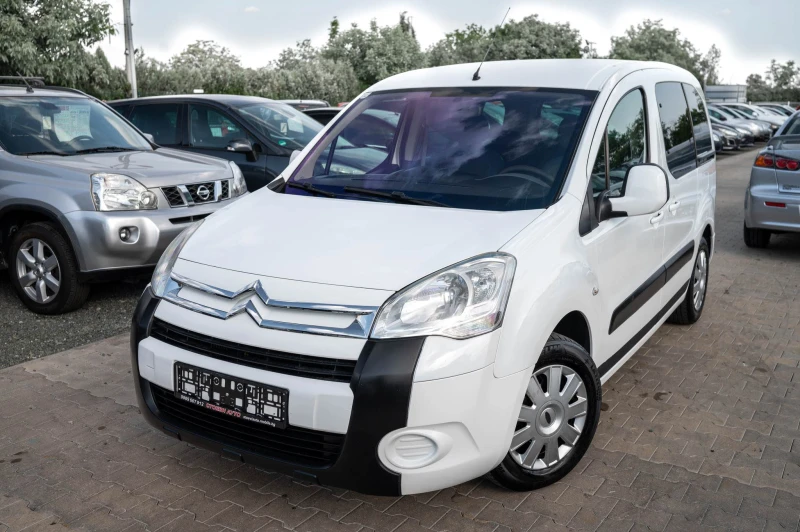 Citroen Berlingo 1.6* 2012г* 112кс, снимка 3 - Автомобили и джипове - 46365051